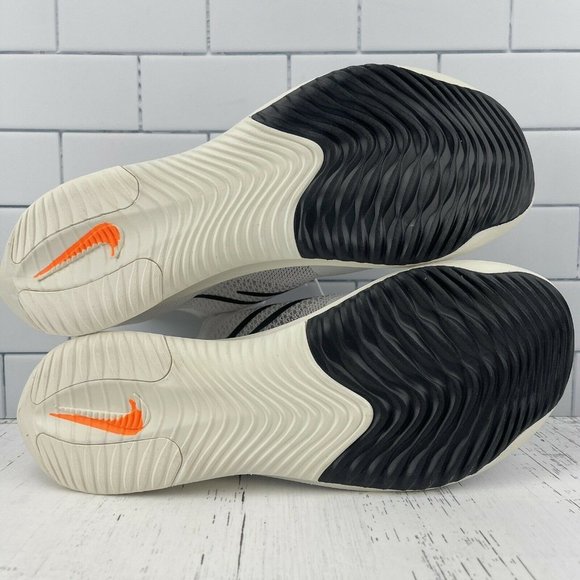 Nike Running Shoes Size 12 Mens ZoomX Streakfly 5K 10K White Lightweight Racing - Picture 11 of 12